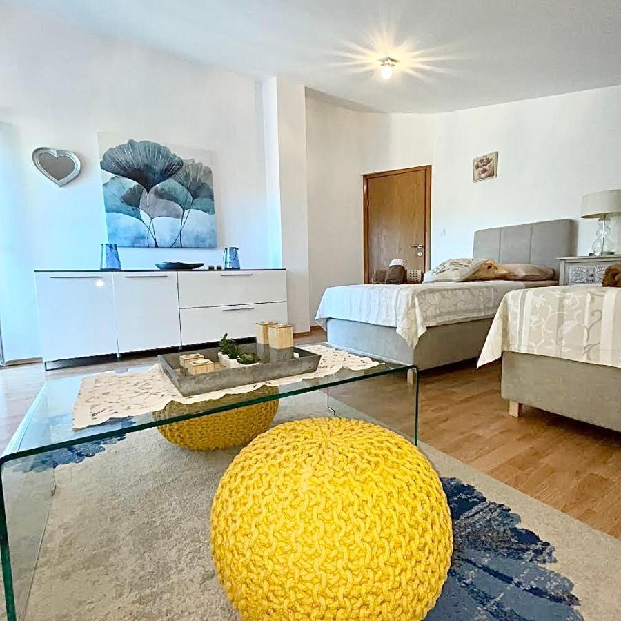 Dalmatian Village Charm - Spacious Villa With Pool Near Trogir Primorski Dolac ภายนอก รูปภาพ